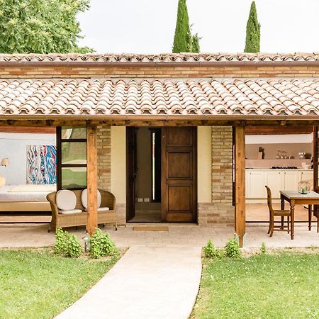 Poggio Antico Apartment Monte San Vito ภายนอก รูปภาพ