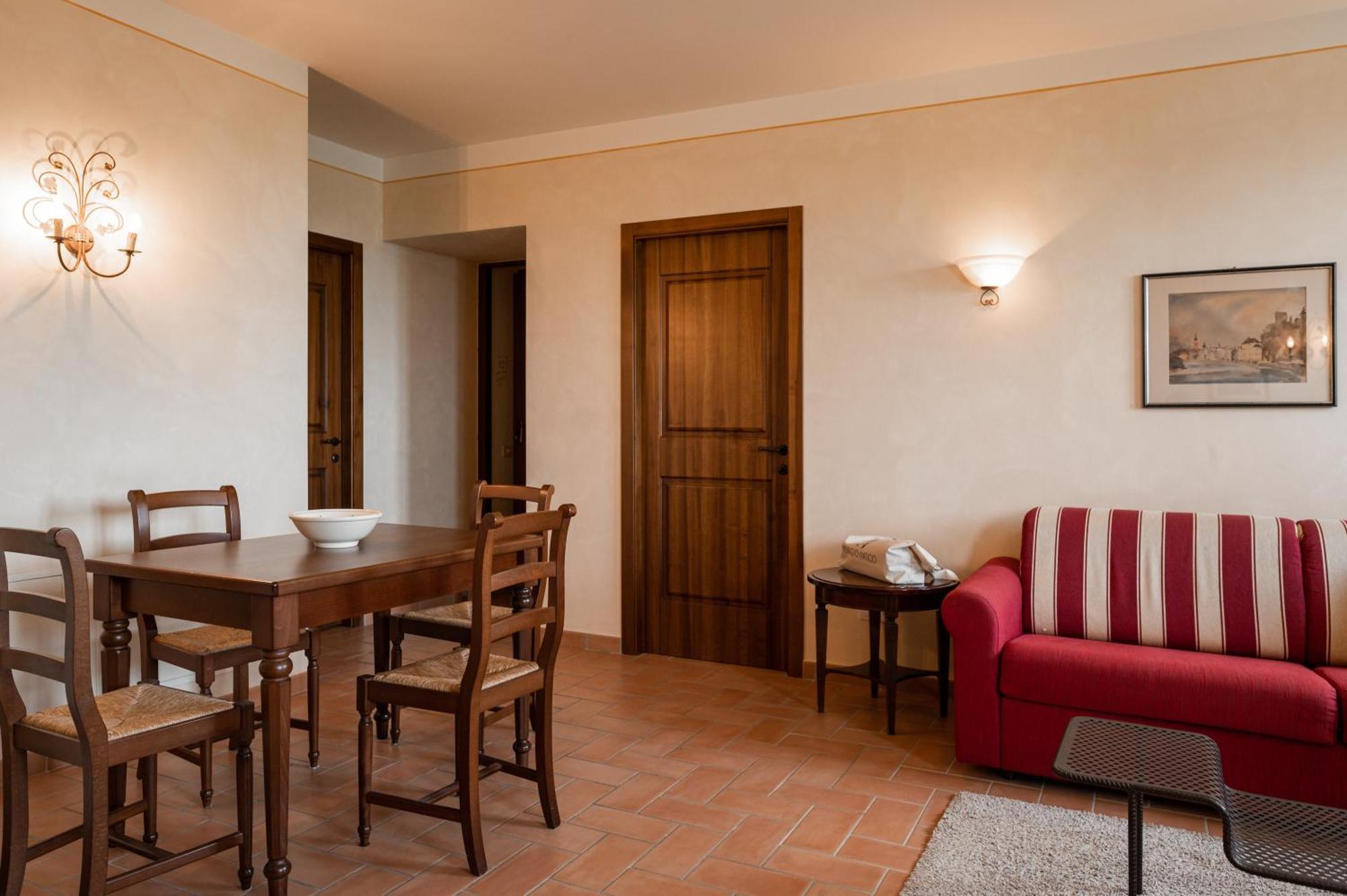 Poggio Antico Apartment Monte San Vito ภายนอก รูปภาพ