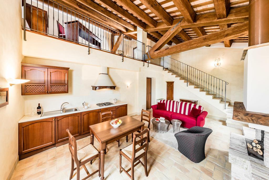 Poggio Antico Apartment Monte San Vito ภายนอก รูปภาพ